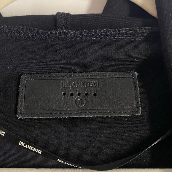 BLANKNYC -black open front lightweight hoodie with cinch tie bottom Size S - Picture 6 of 9